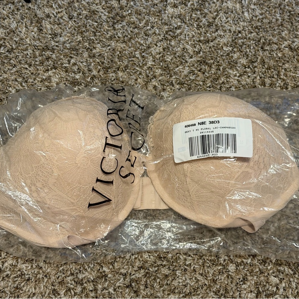 Victoria's Secret Lace Bra - nude